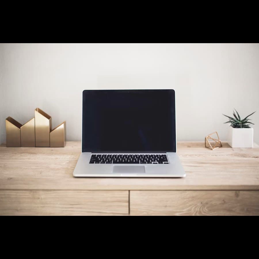 لابتوب Lenovo IdeaPad شاشة 15.6 بوصة